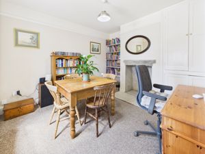 Dining Room- click for photo gallery